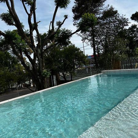 Los Almendros - Free Parking Cordoba Exterior photo